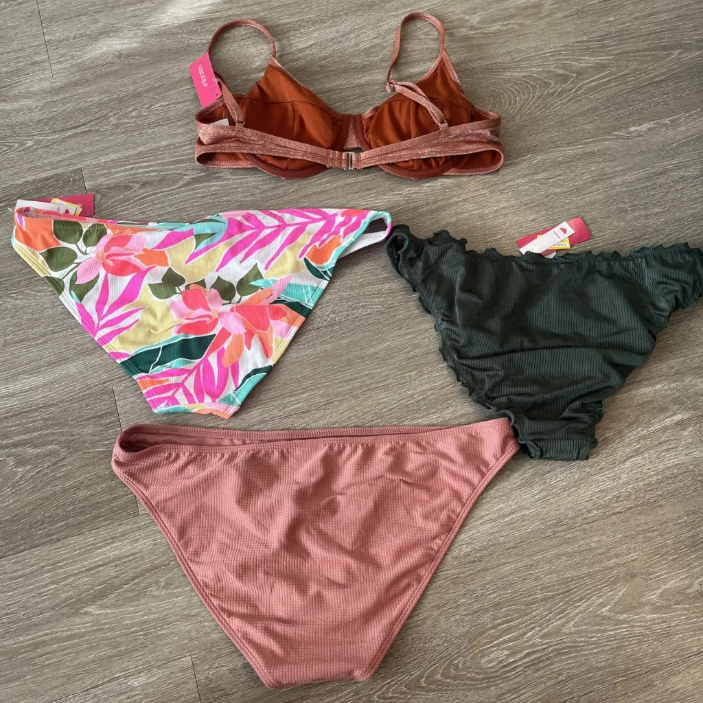 Xhilaration Cheeky Bikini Bottom XL Lot Of 3 NWOT. Bikini Top XL Sparkle Rust - Image 3