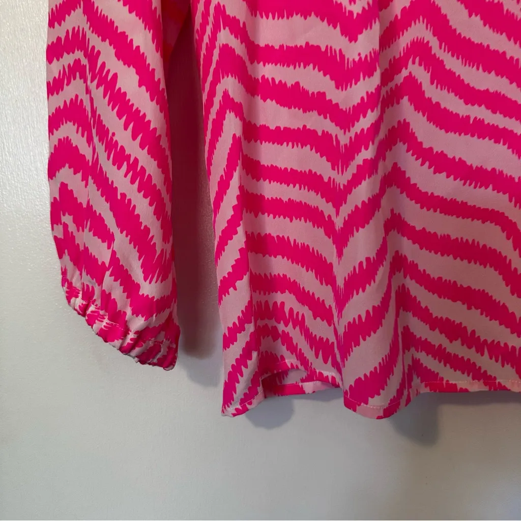 Lilly Pulitzer Chevron Silk Elsa Blouse Womens Large Pink White - Image 3