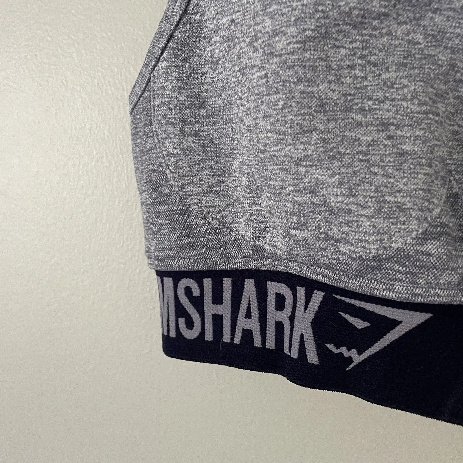Gymshark Size XS Gray Logo Spellout Crossback Flex Logo Sports Bra - Image 2