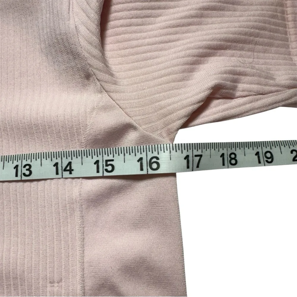 Athleta Athletic Short Sleeve Ribbed Activewear Top Short Medium - Image 4