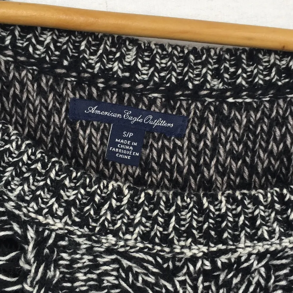 AEO Black and White Oversized Sweater - Image 2