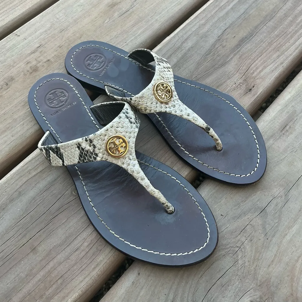 TORY BURCH sandals🍓🍓 - Image 10