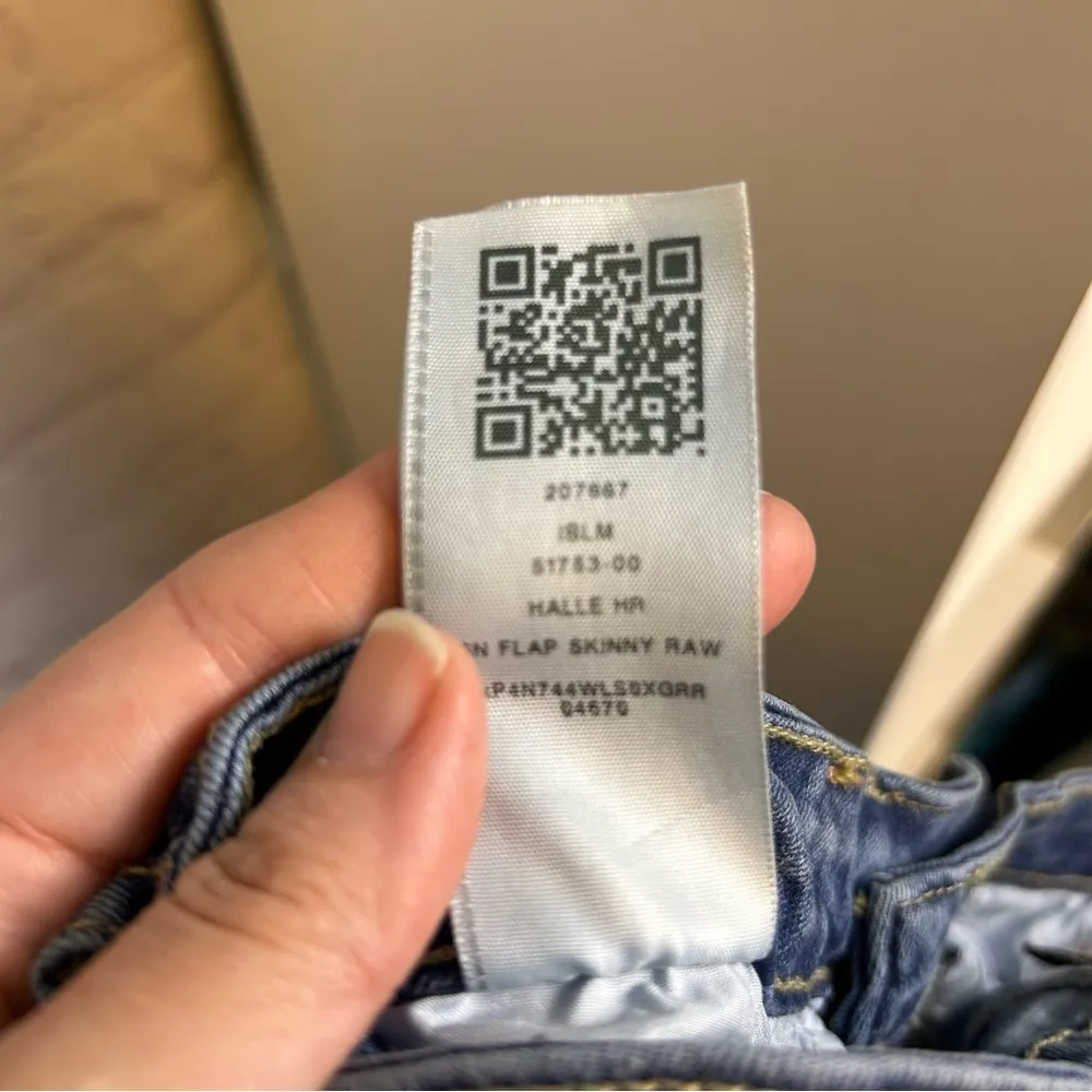 True Religion Halle Flap pocket skinny raw hem medium wash denim size 28 - Image 2
