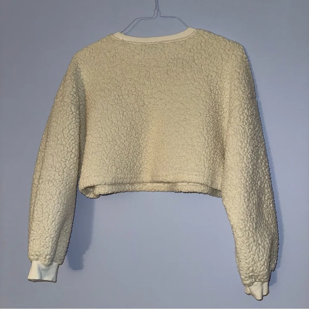 white fuzzy shein sweater size small - Image 2