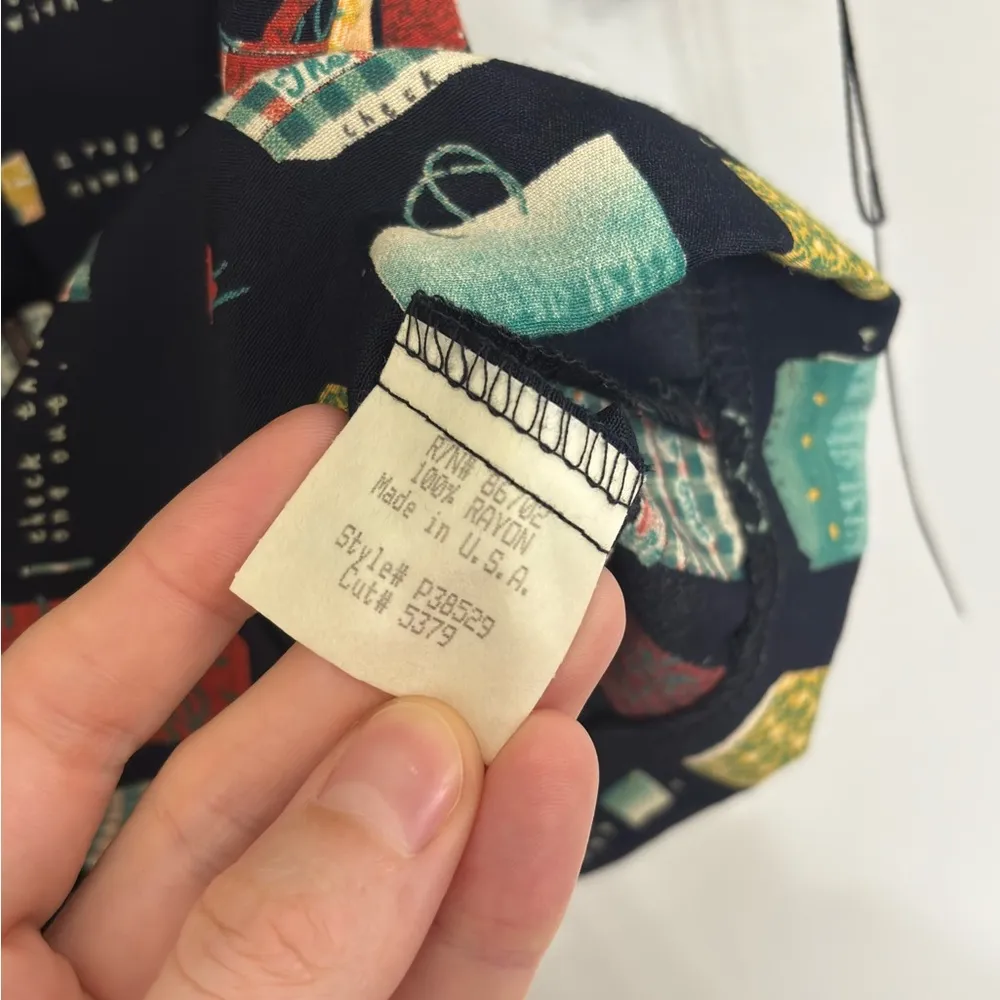 NWT Deadstock Vintage Cynthia Max Shopping Bag Printed Blouse - Size S - Image 6