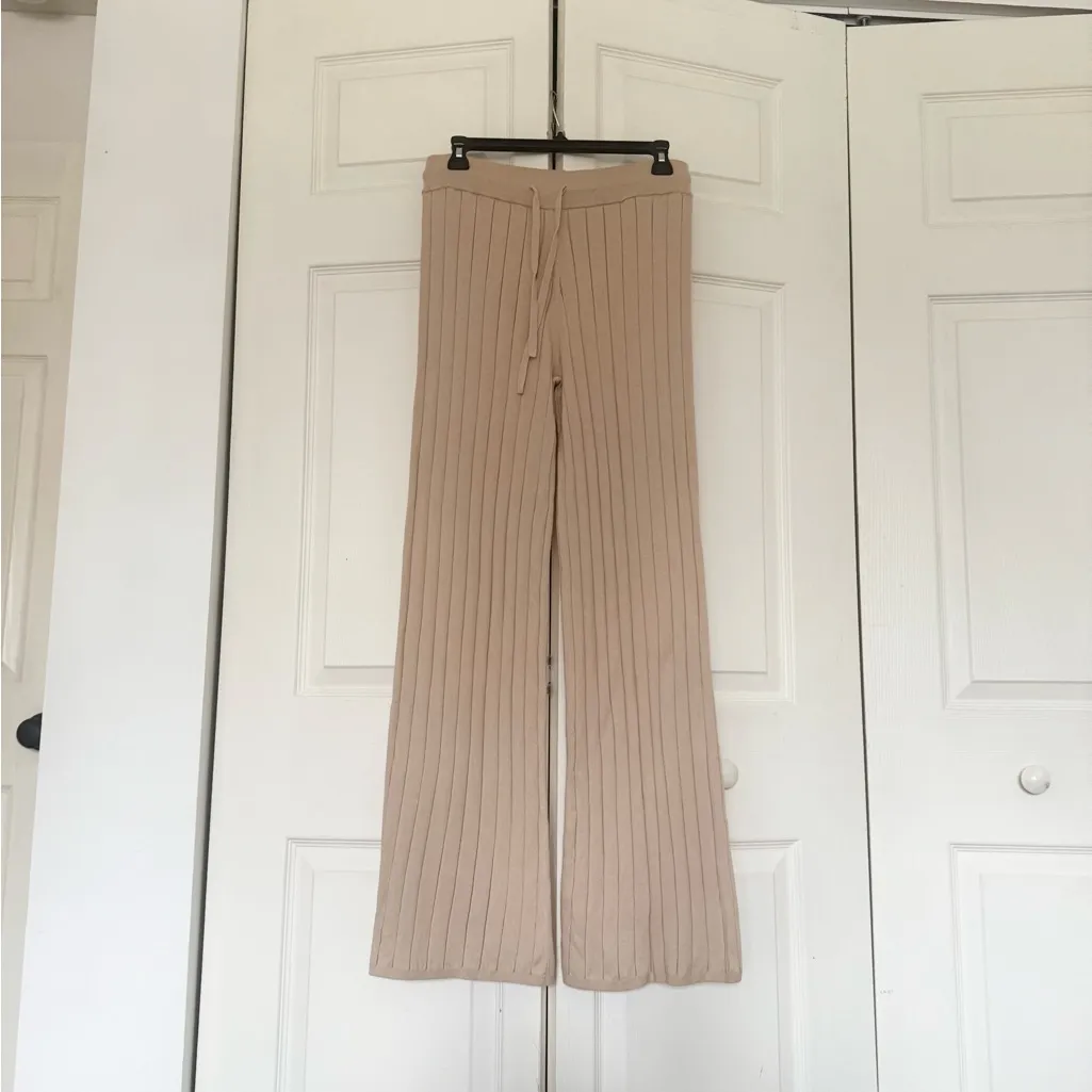 NWT Naked Cashmere Tan Cream Ribbed Wide Leg Pants Adjustable Waist Size Medium - Image 3