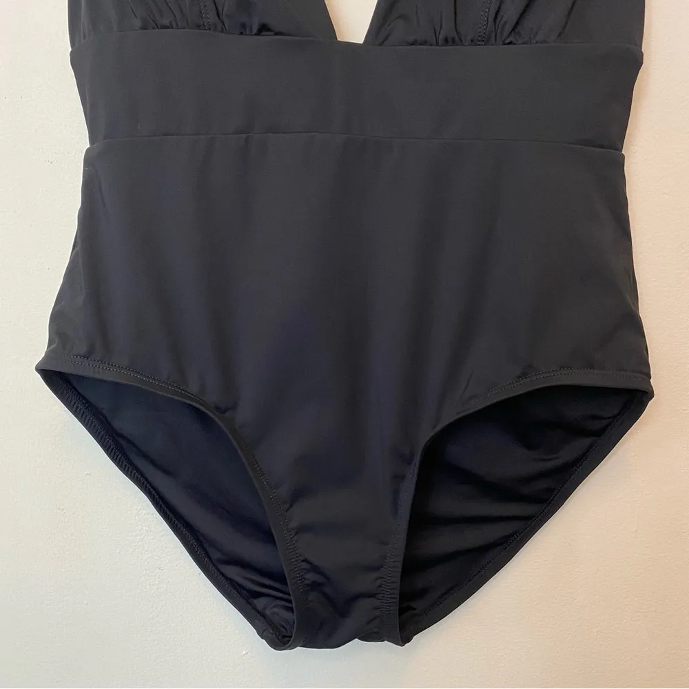 ANDIE Swim Mykonos V-Neck One Piece Swimsuit in Black Sz Large - Image 7