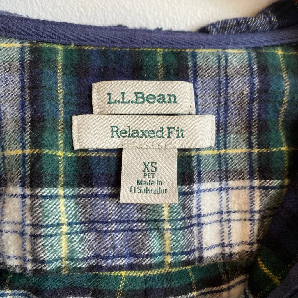LL Bean Relaxed Fit Cotton Flannel Hooded Full Zip Shirt Jacket Shacket Blue Size undefined - Image 4