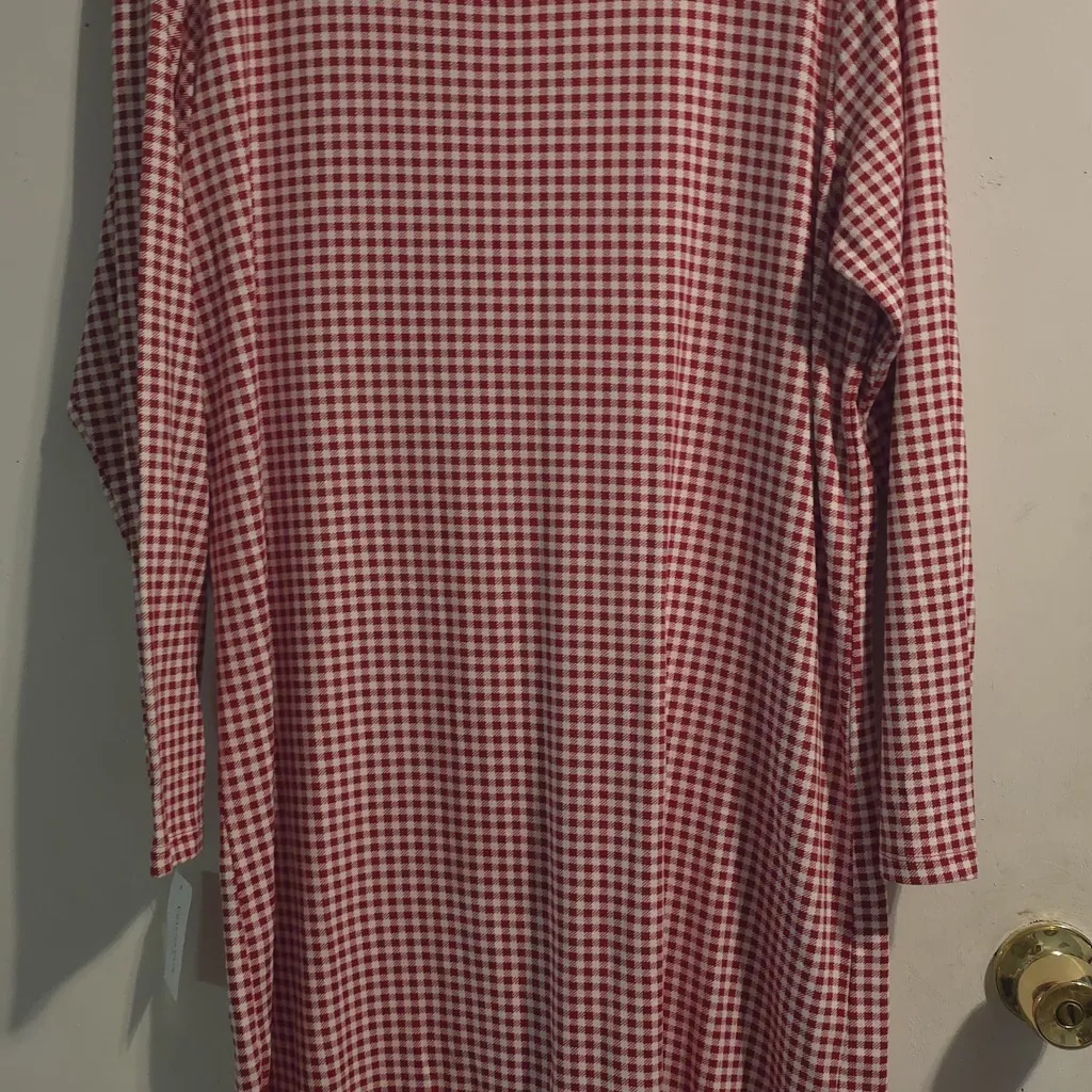 Charter Club Red and White Gingham Intimates - Image 4