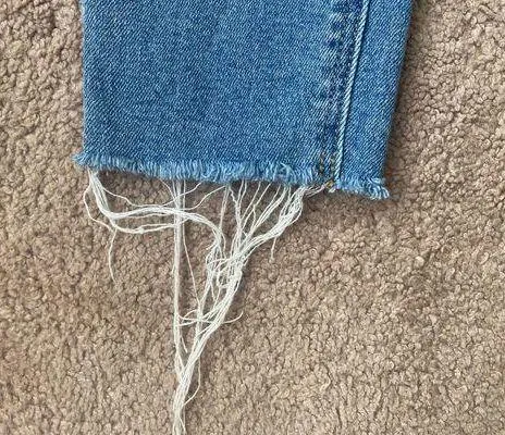 Old Navy High Rise Skinny Jeans - Image 4