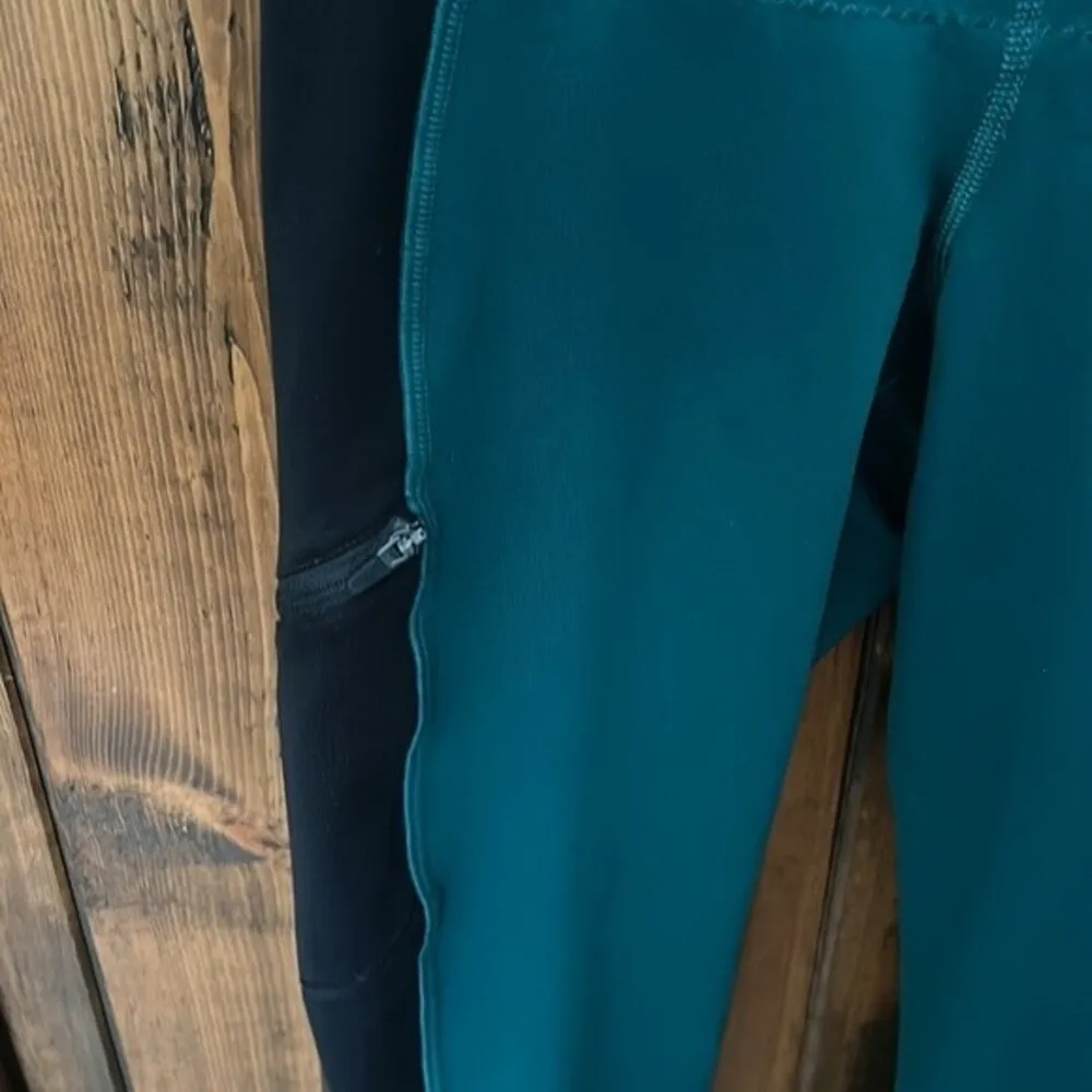 The North Face Perfect Core High-Rise Novelty Tights, Size S - Image 4