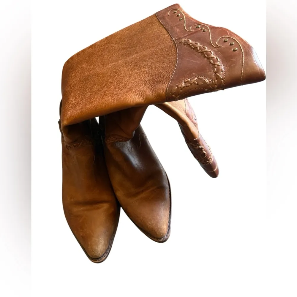 Women’s size 8M Circle S Brand Brown Boots. Made in Brazil. - Image 5