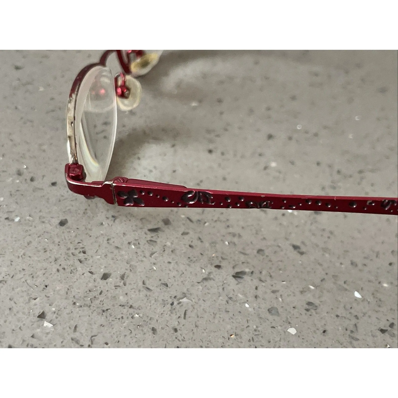 Jungle Eyewear Parrot Cherry 45 - Image 6
