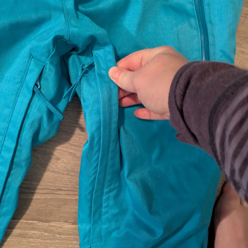 Under Armour Turquoise Blue Storm Ski Flared Snow Pants Size Small - Image 4