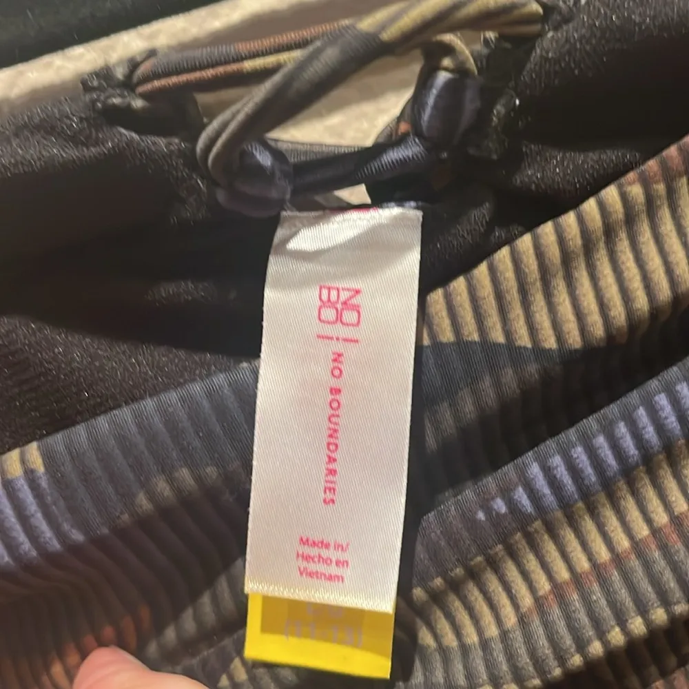 No Boundaries Juniors' V Swimsuit Bikini Bottom Camouflage Large - Image 10