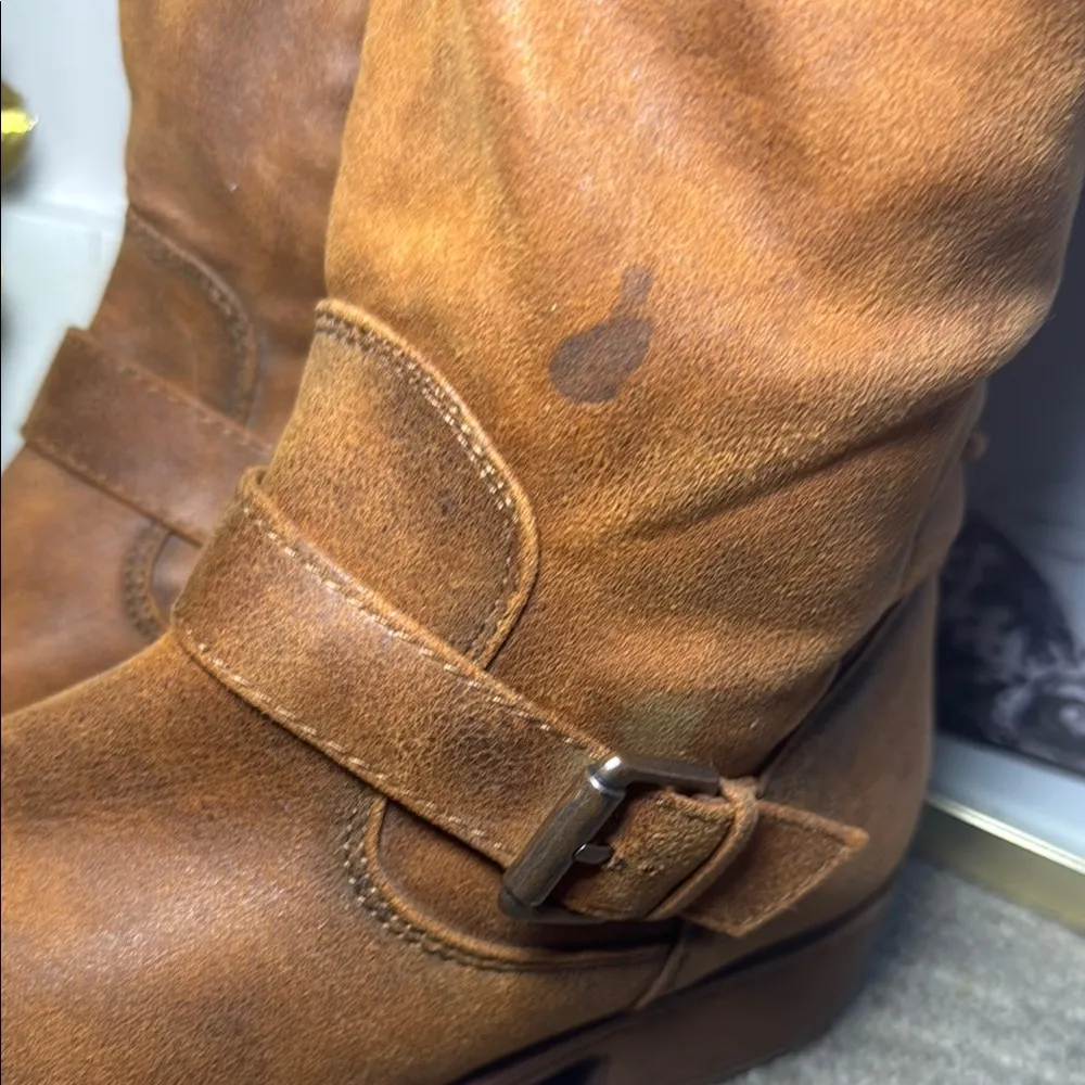 Brown faux leather tie up boots Size 6 - Image 6