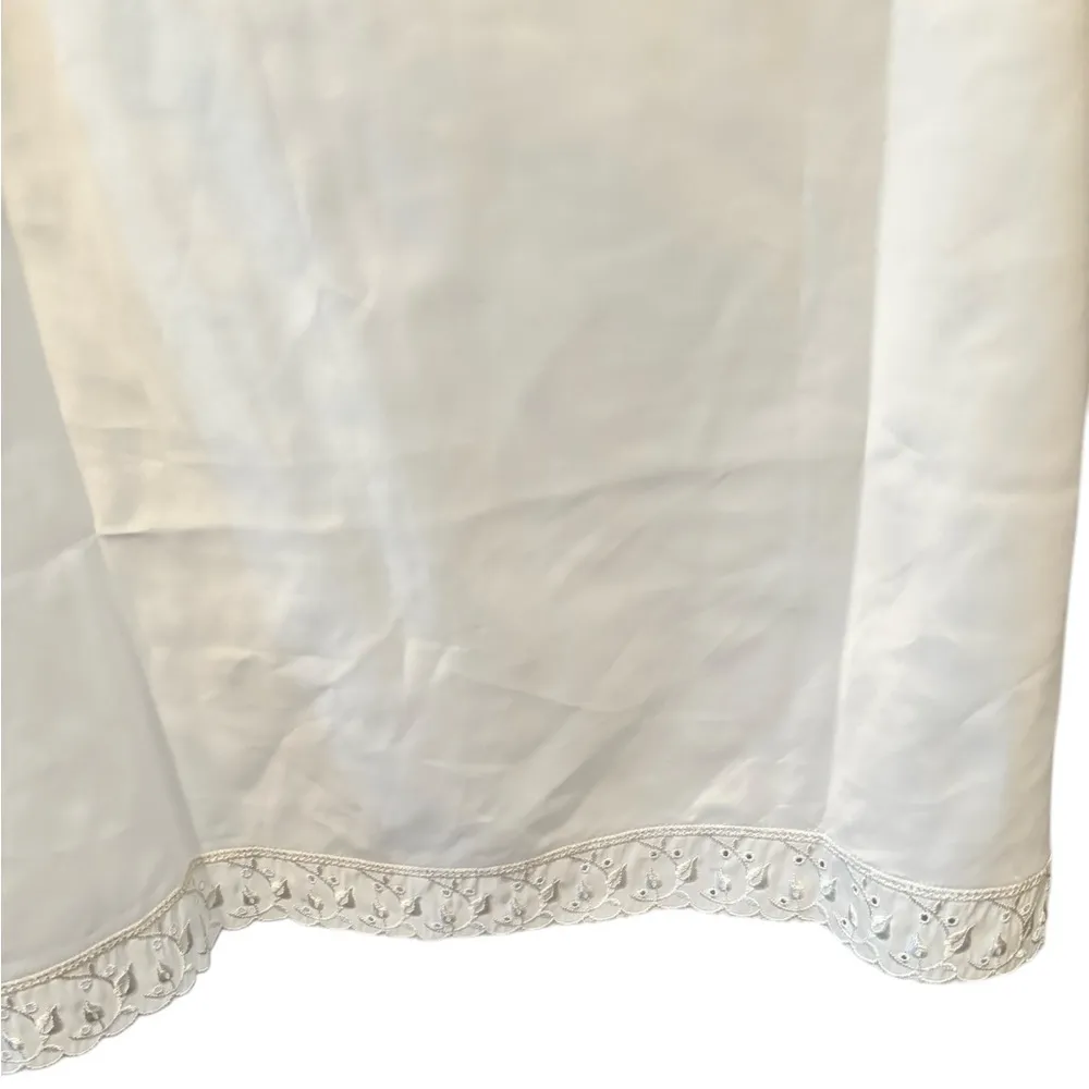 VTG 50’s Barbizon Excelle Tafredda Short Crochet Lace Slip Sz 36 Ivory Side Zip White Size M - Image 3