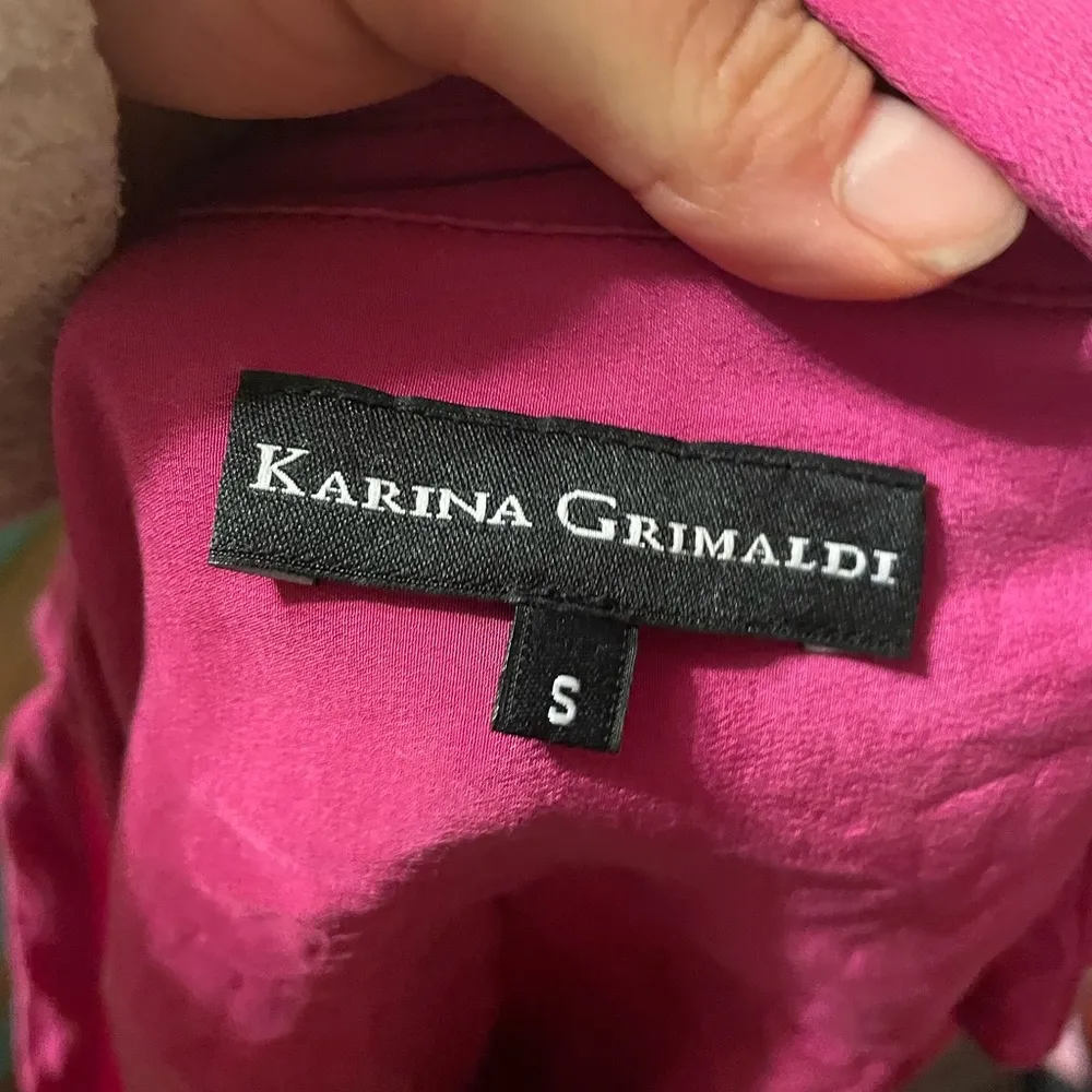 KARINA GRIMALDI HOT PINK SILK SCOOP NECK BLOUSE - Image 4