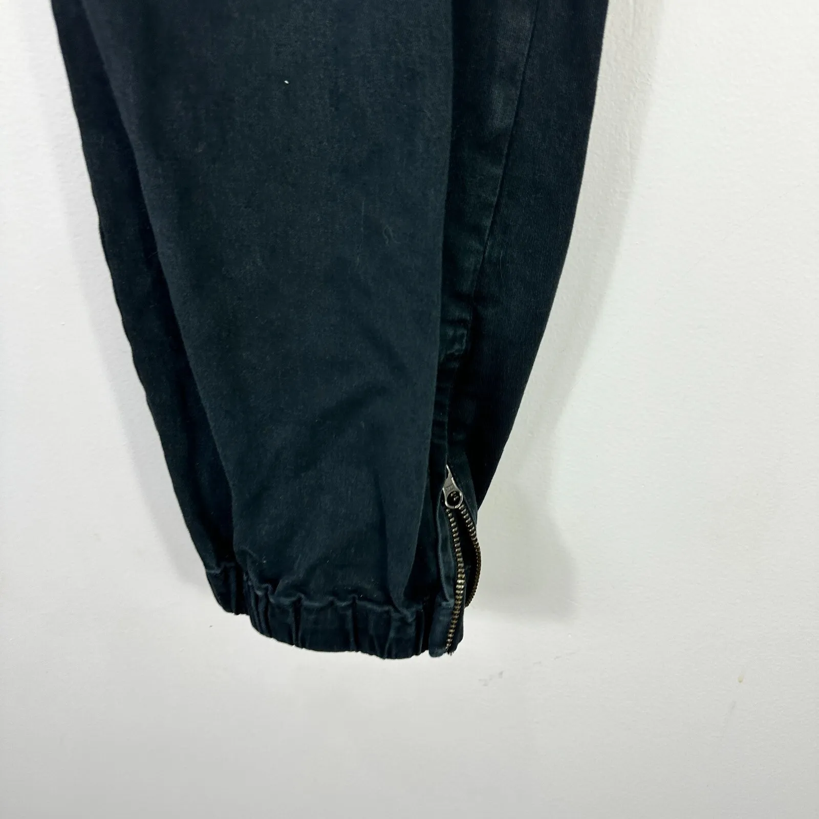 Torrid Pants 20R Black‎ Joggers Zip Hem Streetwear Athleisure Edgy Casual - Image 4