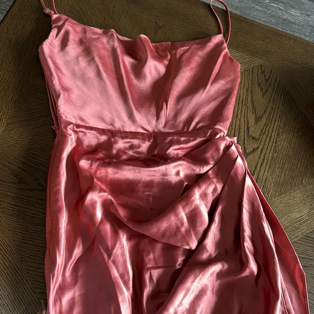 HOUSE OF CB REVA ROSE SATIN BALCONY CORSET DRESS, SIZE Small, $255 - Image 13