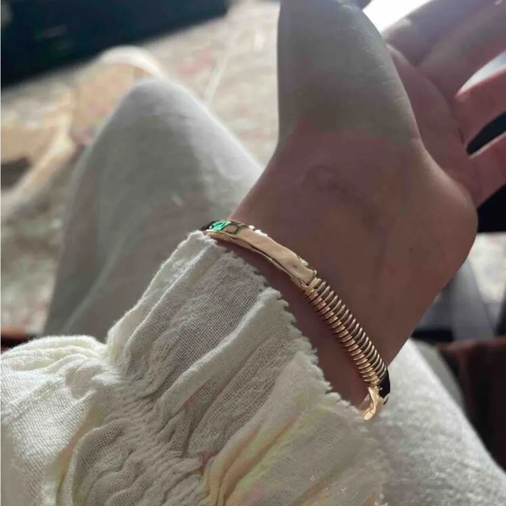 Gold Plated hammered Heart cuff bangle bracelet Stainles Steel Womens jewelry - Image 2