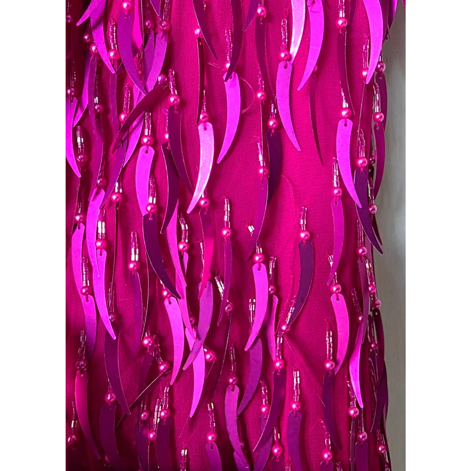 AJ Bari Silk Hot Pink Cattail Sequin Beaded Fringe Vintage Trophy Sheath Dress 6 - Image 9