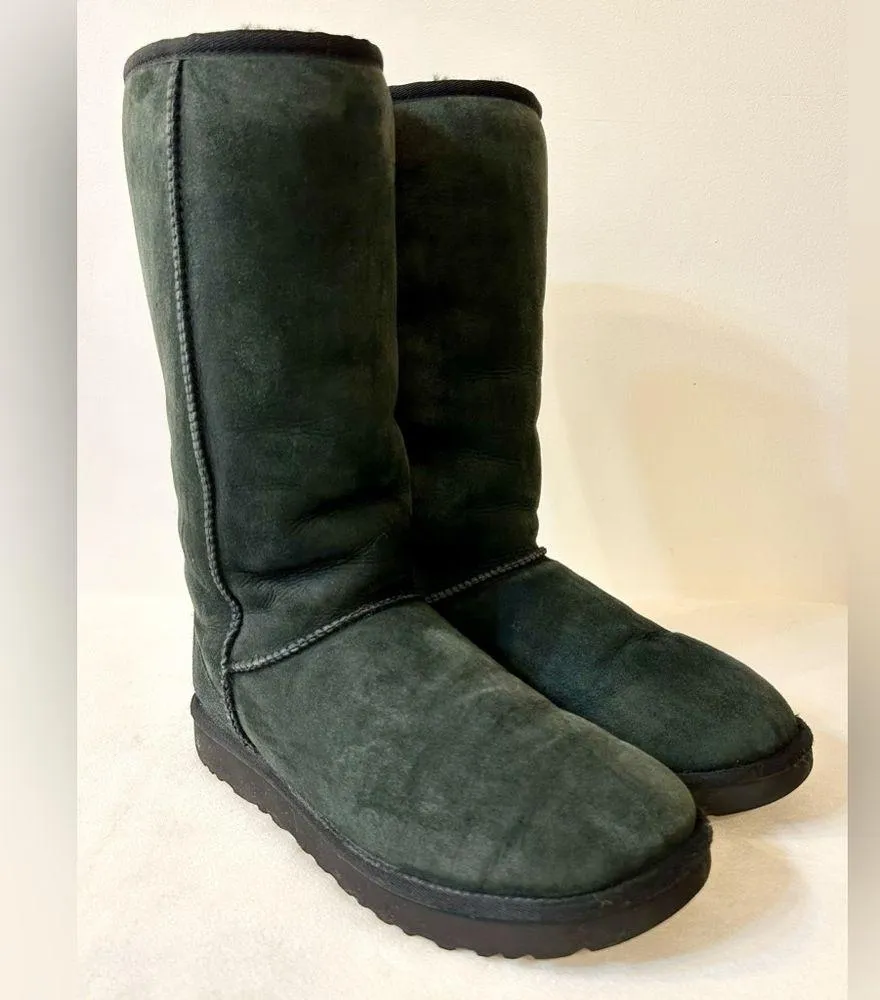 UGG Women’s Classic Tall II Boot in Black Size 9 - Image 6