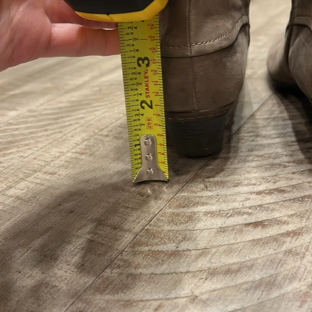 Cobb Hill Boots Womens 9M Ankle Bootie Side Zip Brown Leather VGUC Size 9 - Image 5