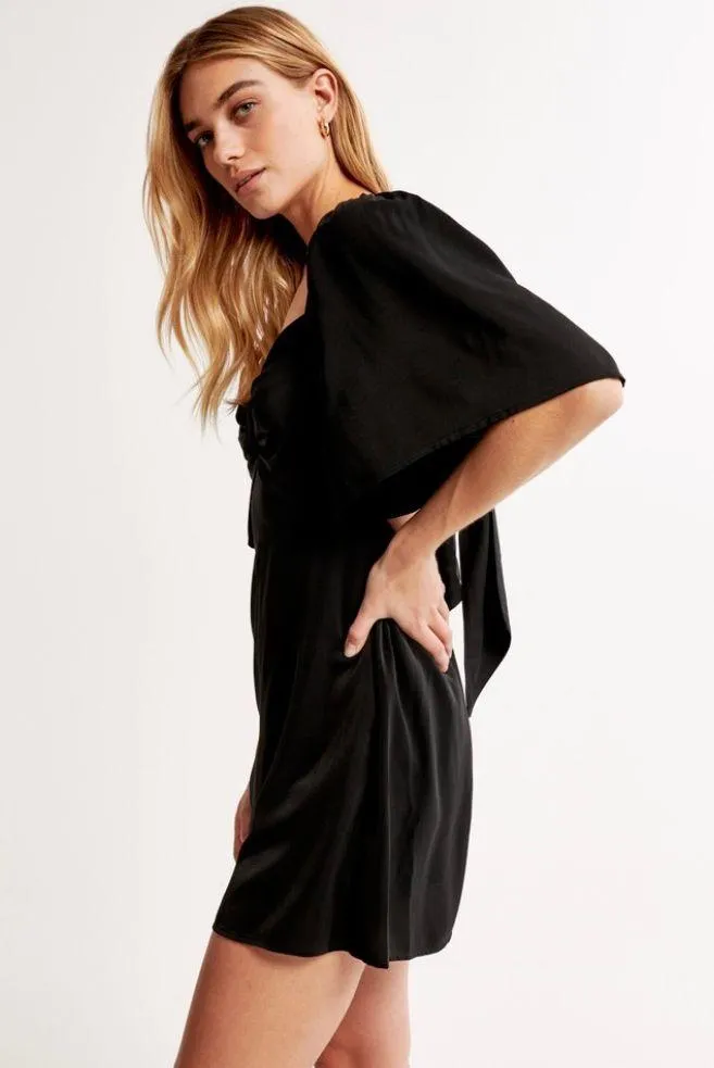 Black Dress - Image 4