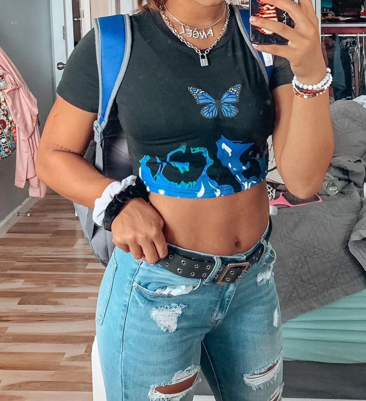 SheIn Butterfly Graphic Print Crop Tee - Image 2