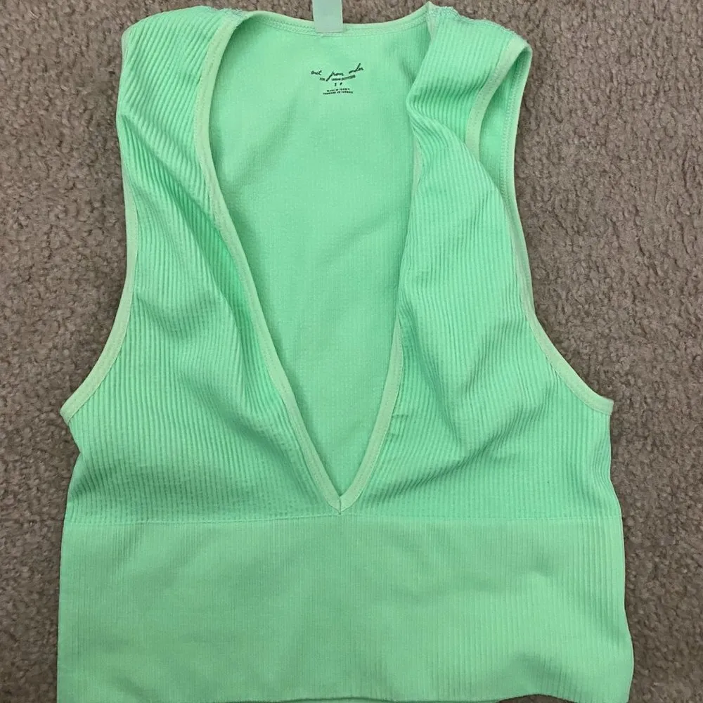 Urban Outfitters Out From Under Hailey Seamless Plunge Bra Top - Image 2