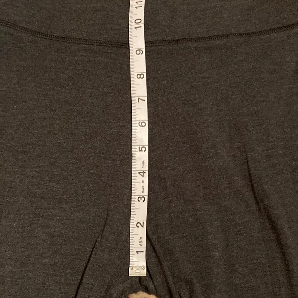 EUC Victoria's Secret PINK LOGO Yoga Pants Leggings Women’s Size M Charcoal Gray - Image 8