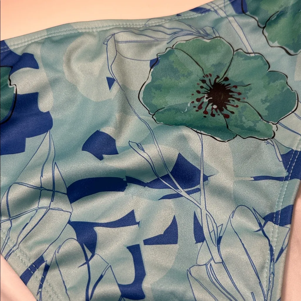 New Roopa x Beth Richards Basic B Bikini bottom blue tropic medium - Image 3