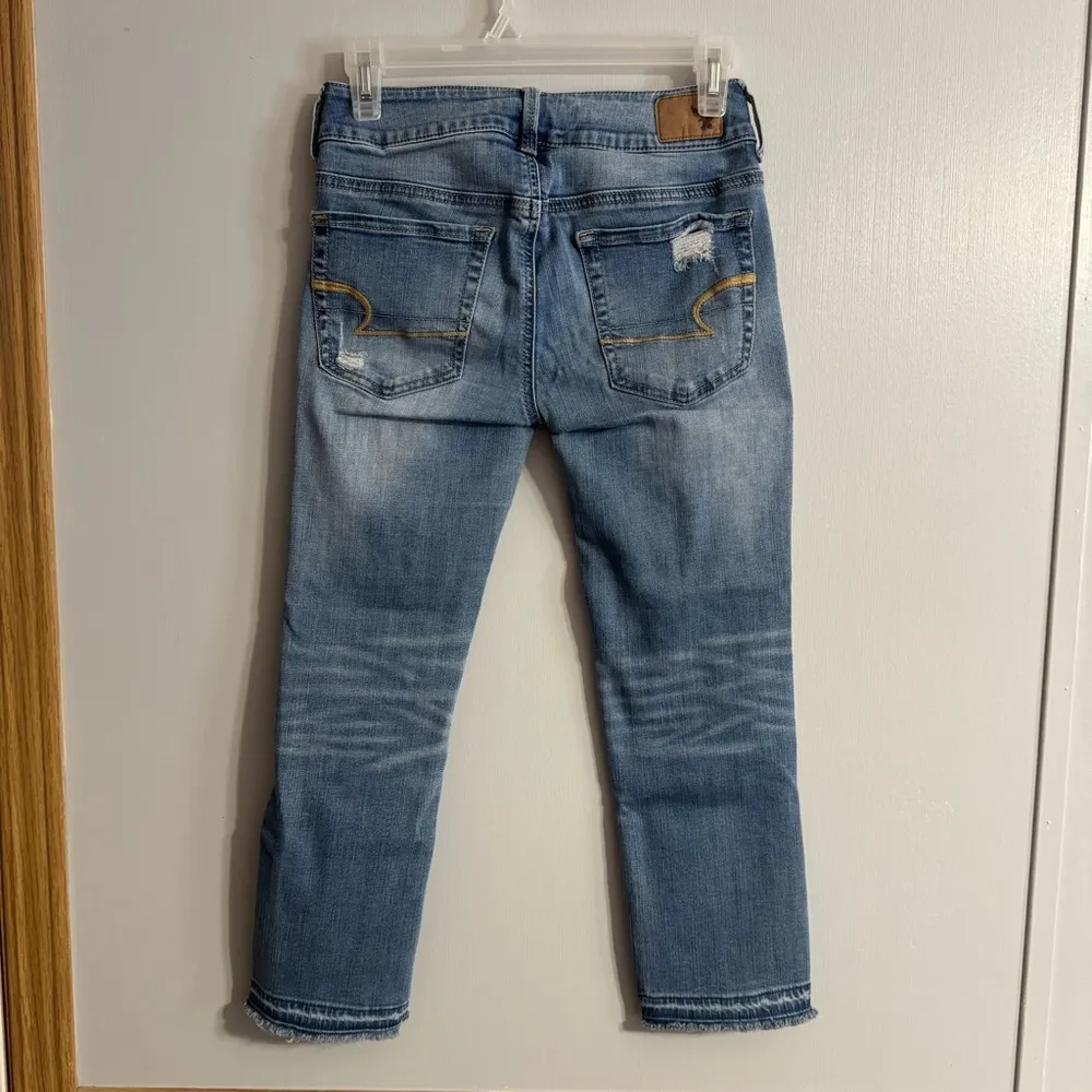 American Eagle Outfitters Artist Crop Jeans Size 2 - Image 2