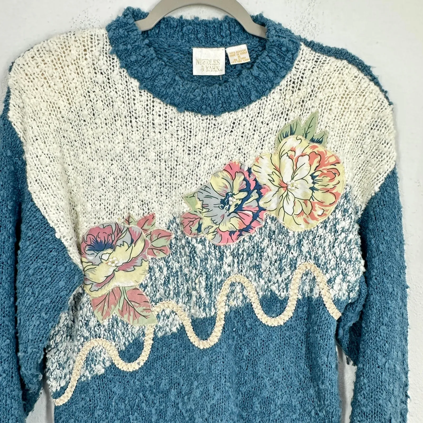 Needles & Yarn Floral Applique Pastel Pearl Blue Cream Grannycore Cottagecore - Image 3