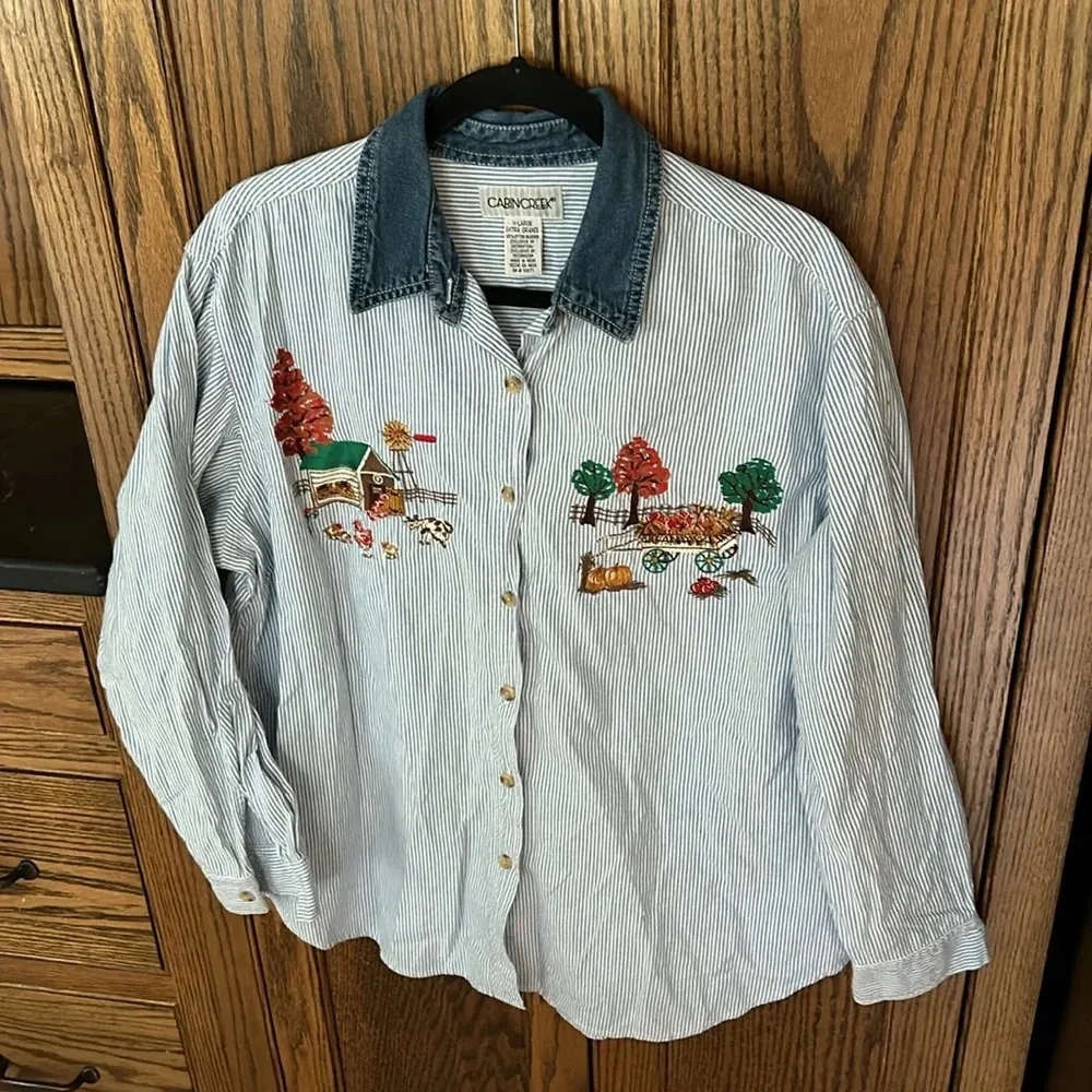 Vintage Fall Farm Embroidered Button Down Shirt Pinstripe Denim Cow Pumpkin Barn - Image 5