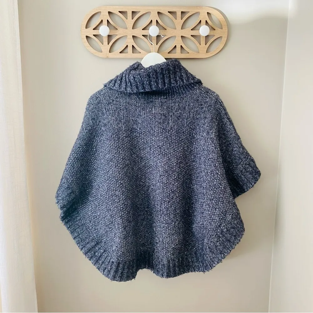 aerie Button Up Poncho Sweater Charcoal Gray Sz XS - Image 6