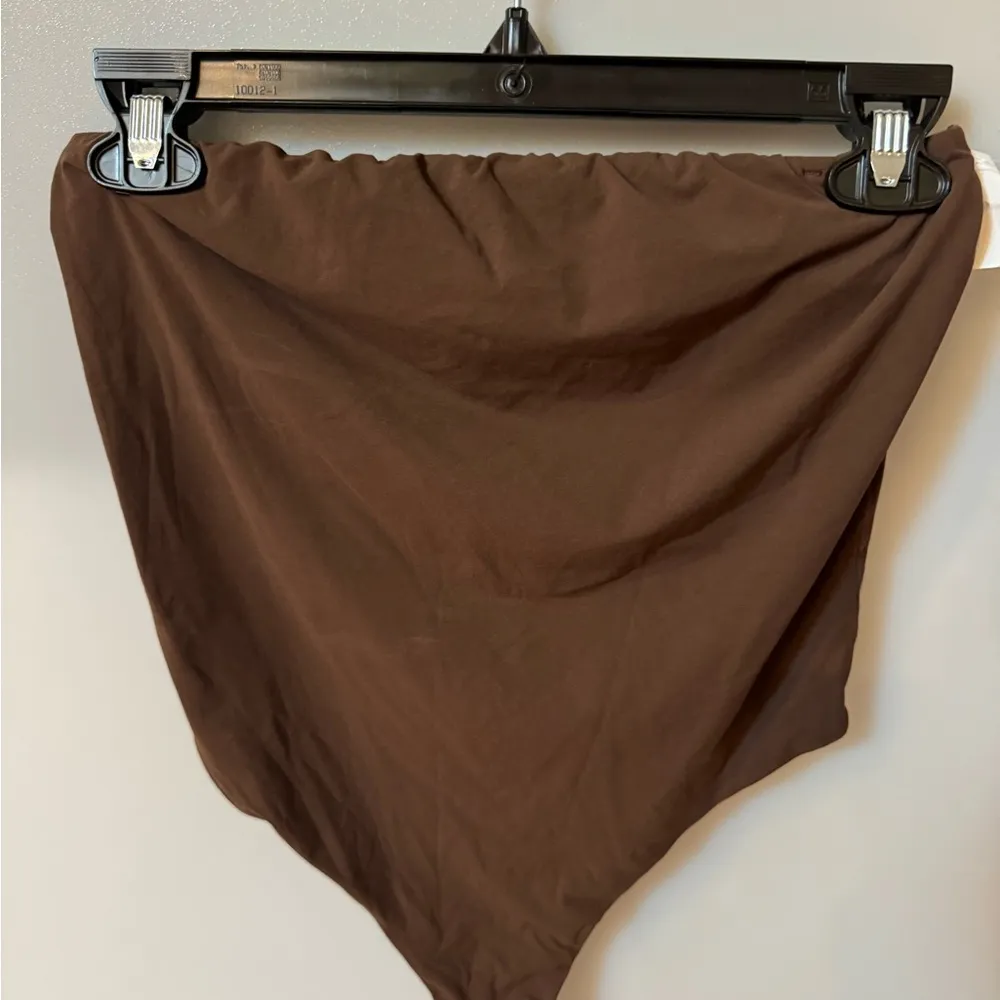 Skims FITS EVERYBODY TUBE TOP cocoa size large (limited edition) - Image 2