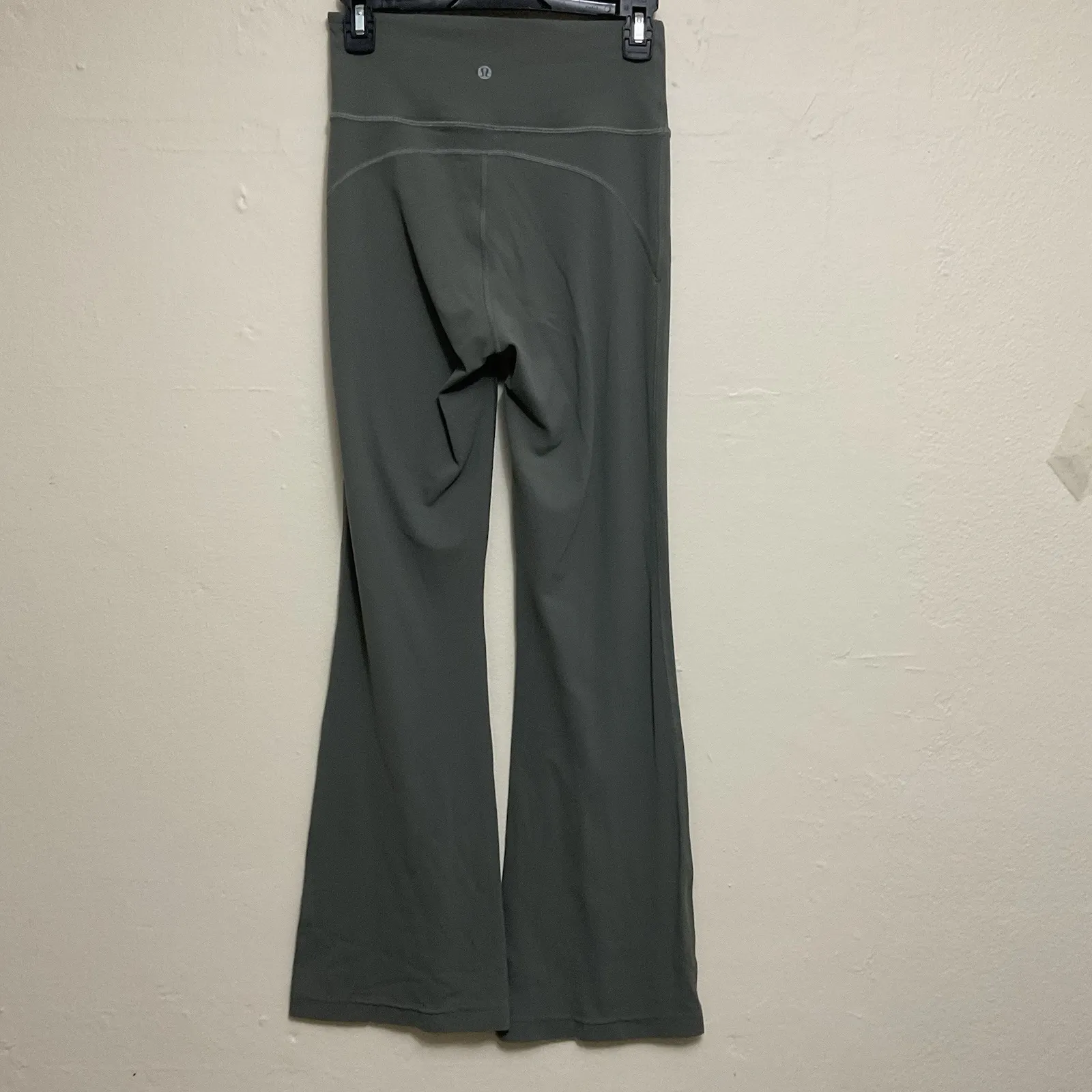 Lululemon Women's Army Green Super High Rise Flare Pants Groove Nulu Size  Small - Image 2