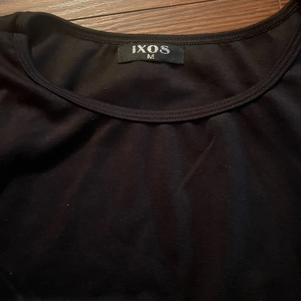 Womens red black white blouse shirt sleeve top with ruffle gingham sleeves Size M - Image 3