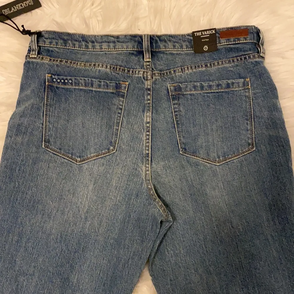 - BlankNYC The Varick Kick Flare Jeans - Image 5