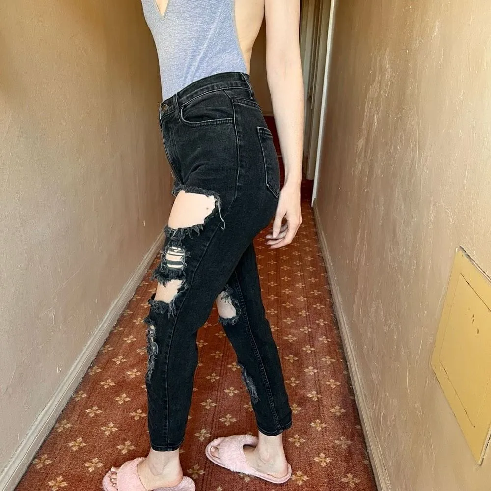 Vibrant M.I.U. Ripped Black jeans Relaxed size 0/1/24/25 SDistressed - Image 7