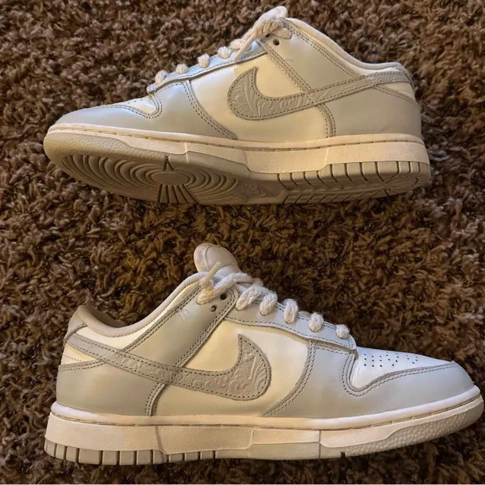 Nike Needlework Dunks Size 7.5 - Image 2