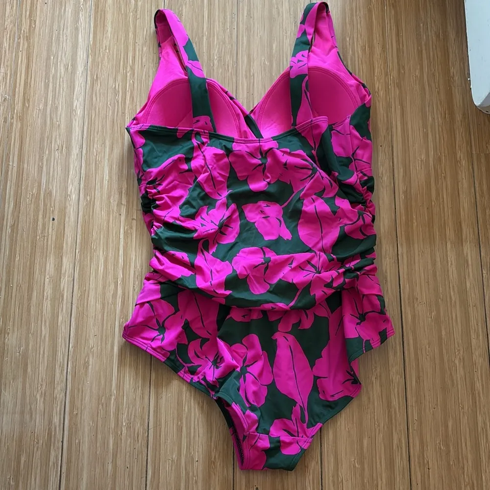 Anthropologie Boden Floral Pink & Green Ruched One Piece Swimsuit - Image 5