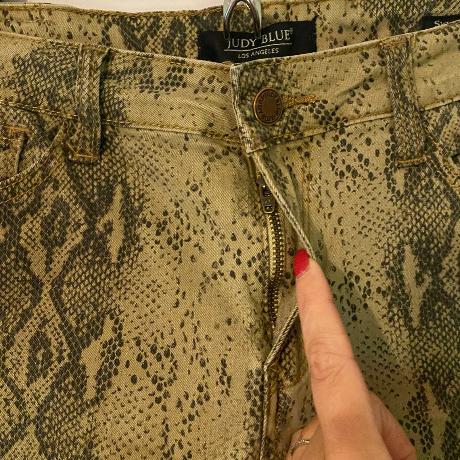 Judy Blue Skinny Fit Snake Print Jeans Brown Green High Rise Women size 11 / 30 - Image 3