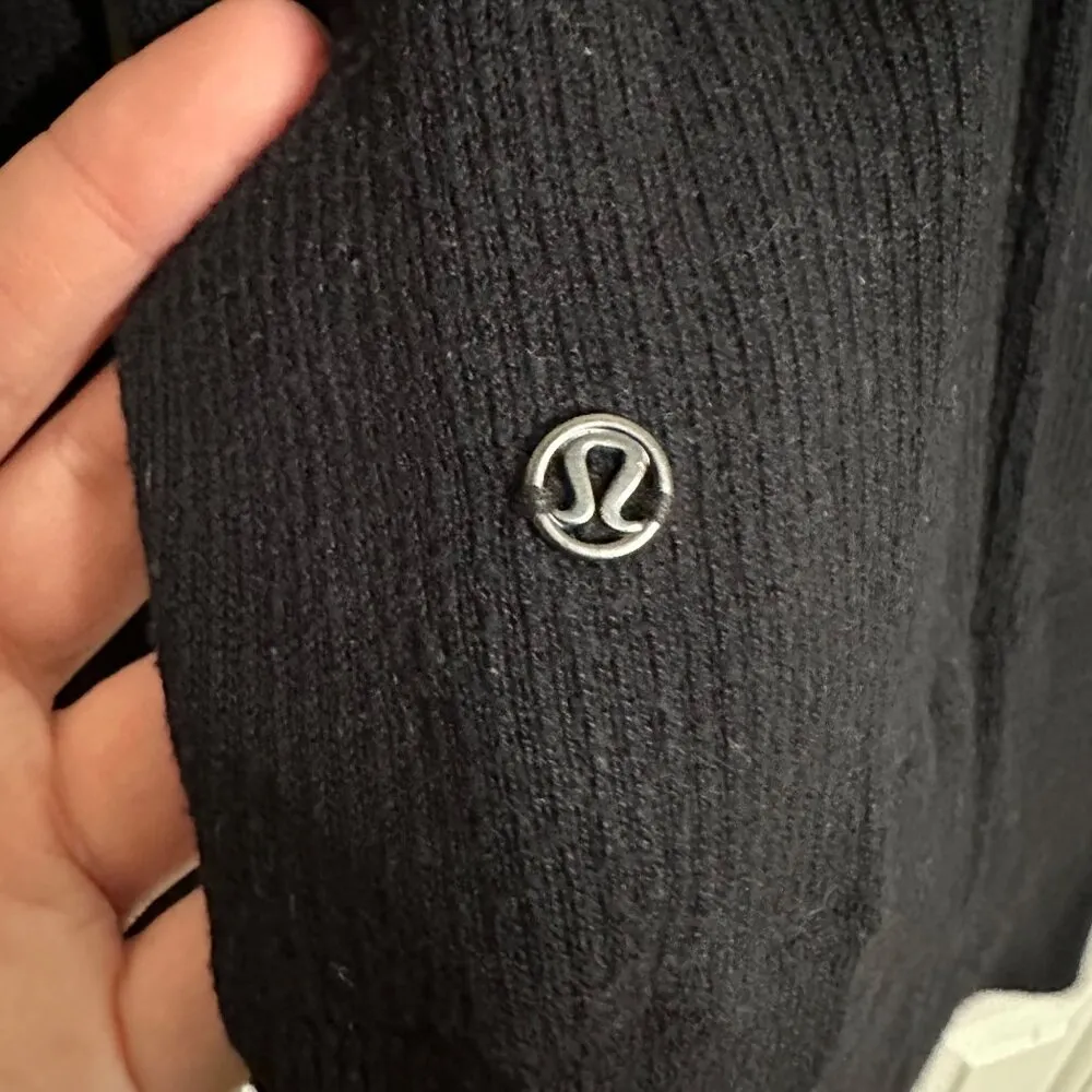 Lululemon Pure Balance Sweater Long Sleeve Cashmere Blend Black Size 8 - Image 6