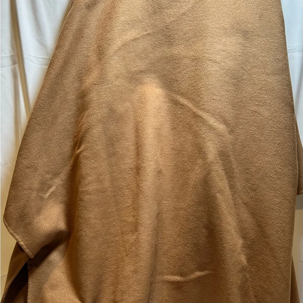 BCBG Tan Double-Breasted Cape Coat - Image 7