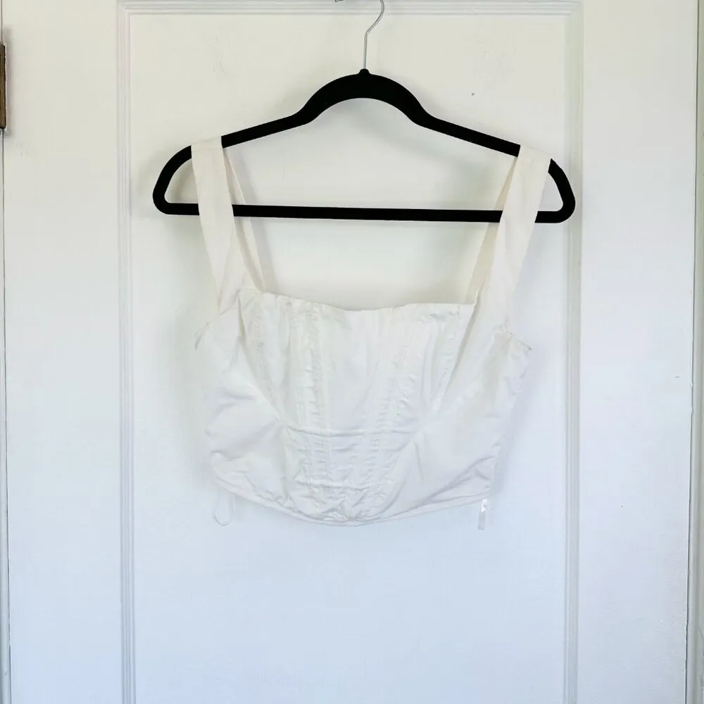 House of CB | Ninetta Curved-Hem Mesh Lined Corset Crop Top in White - Image 5