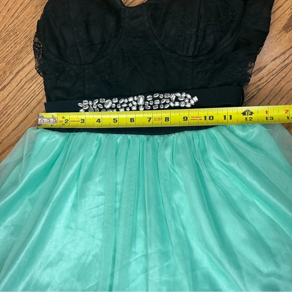 Mystic | Lace Bodice Tulle Beaded Mini Party Dress NWT By Buckle Size M - Image 14