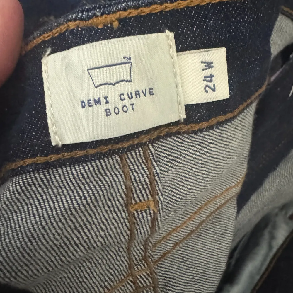 Levi's Jeans Womens 24W Blue Demi Curve Cropped Wide Leg Cuffed stretch denim - Image 7